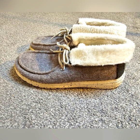 Hey Dude Britt Charcoal Women's Size 6 - Picture 1 of 9